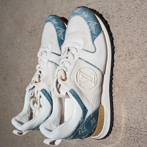 Louis Vuitton,, - Picture 3 of 7